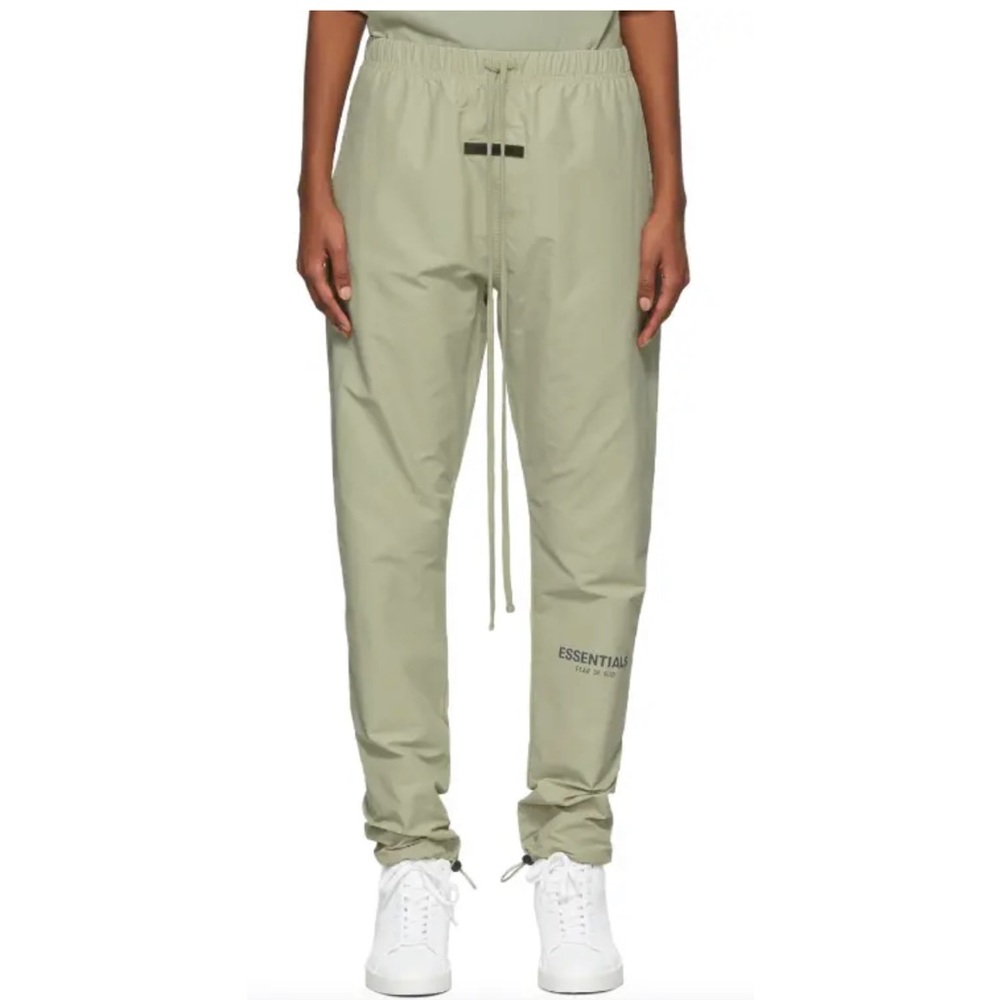 Fear of God :Essentials
